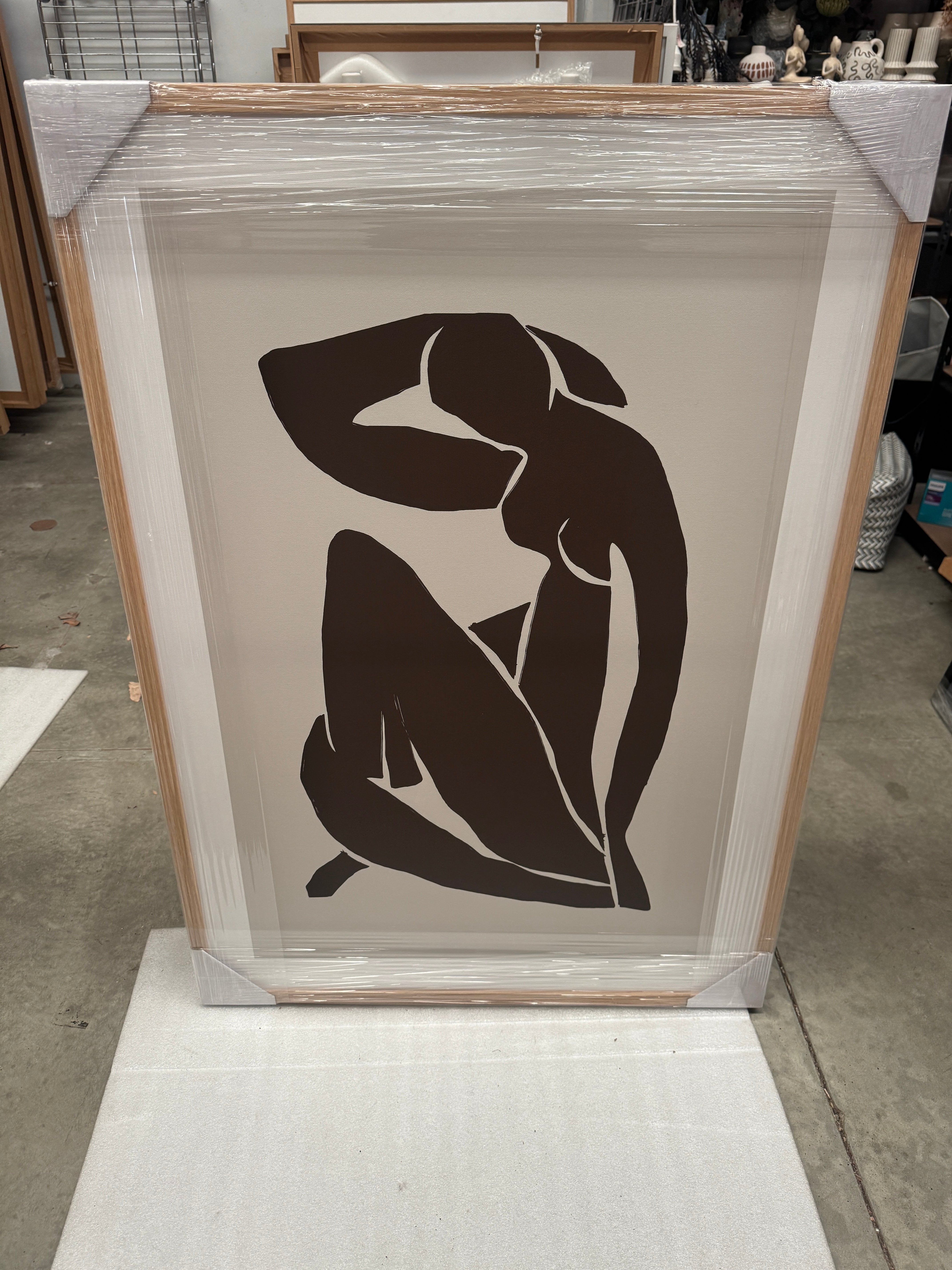 Framed - Silhouette Form in Chocolate