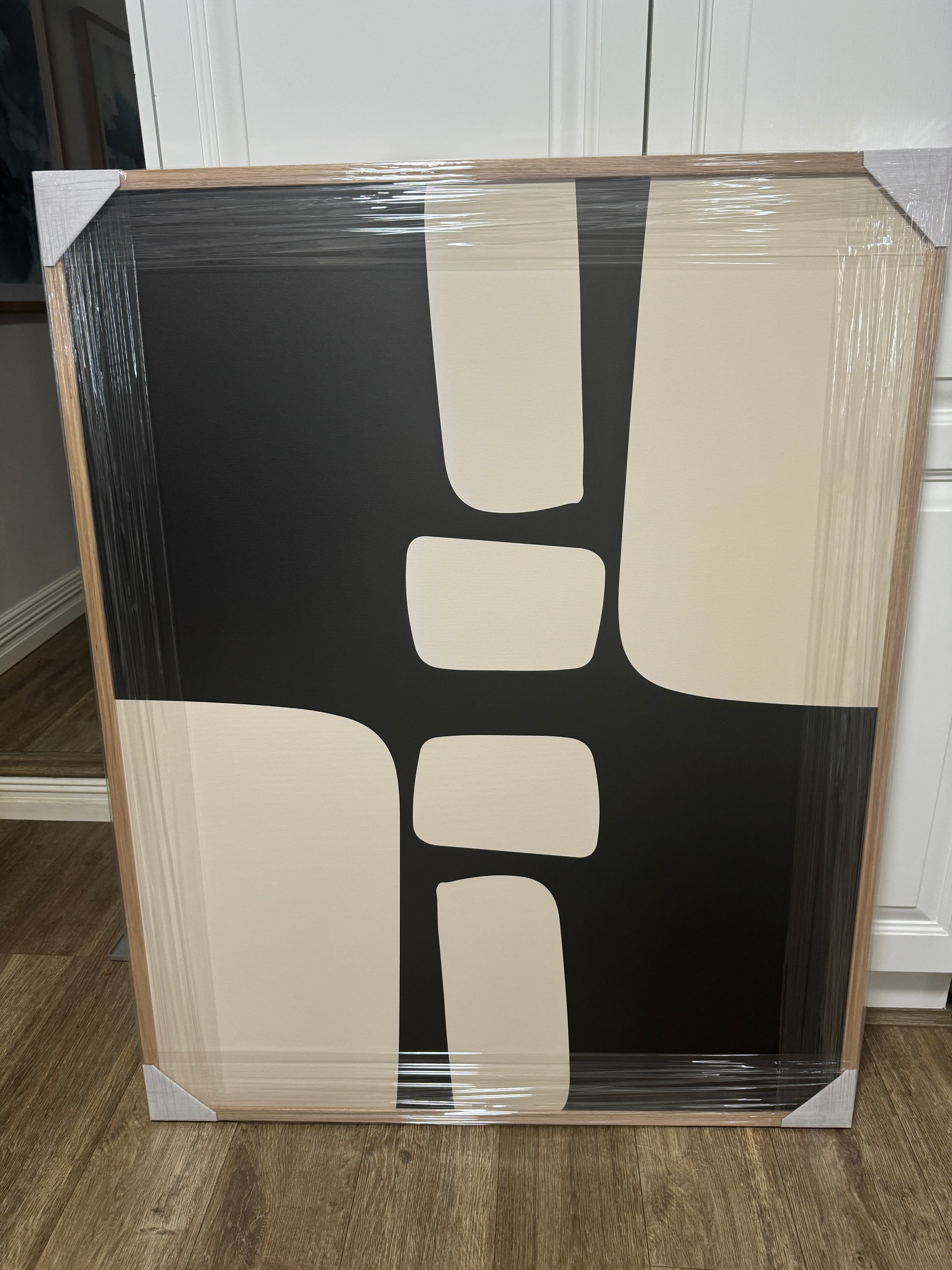(HIRED) Framed - Geometric Black Beige