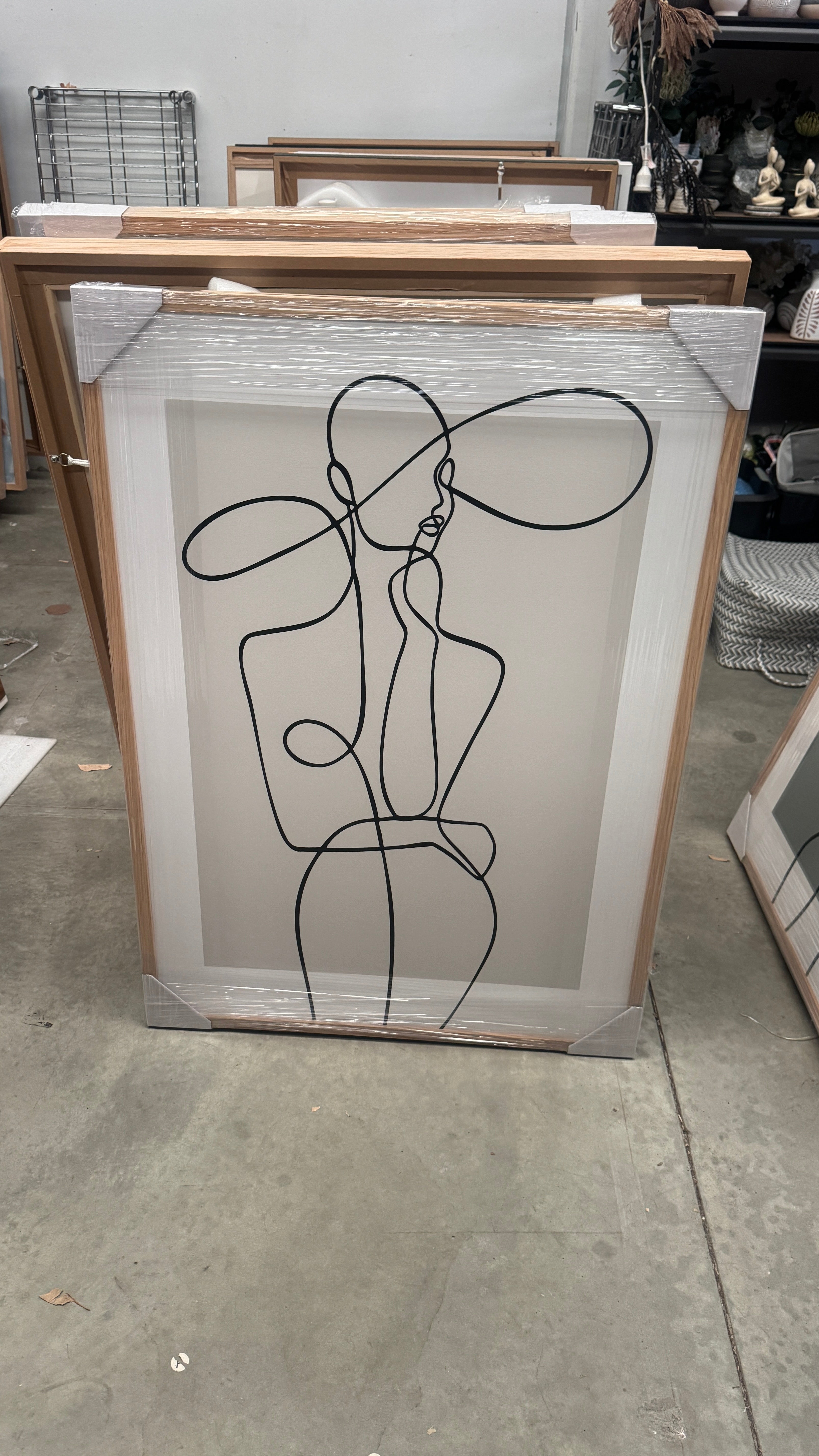 Framed - Fashion Line Drawing Beige & Black - Print C