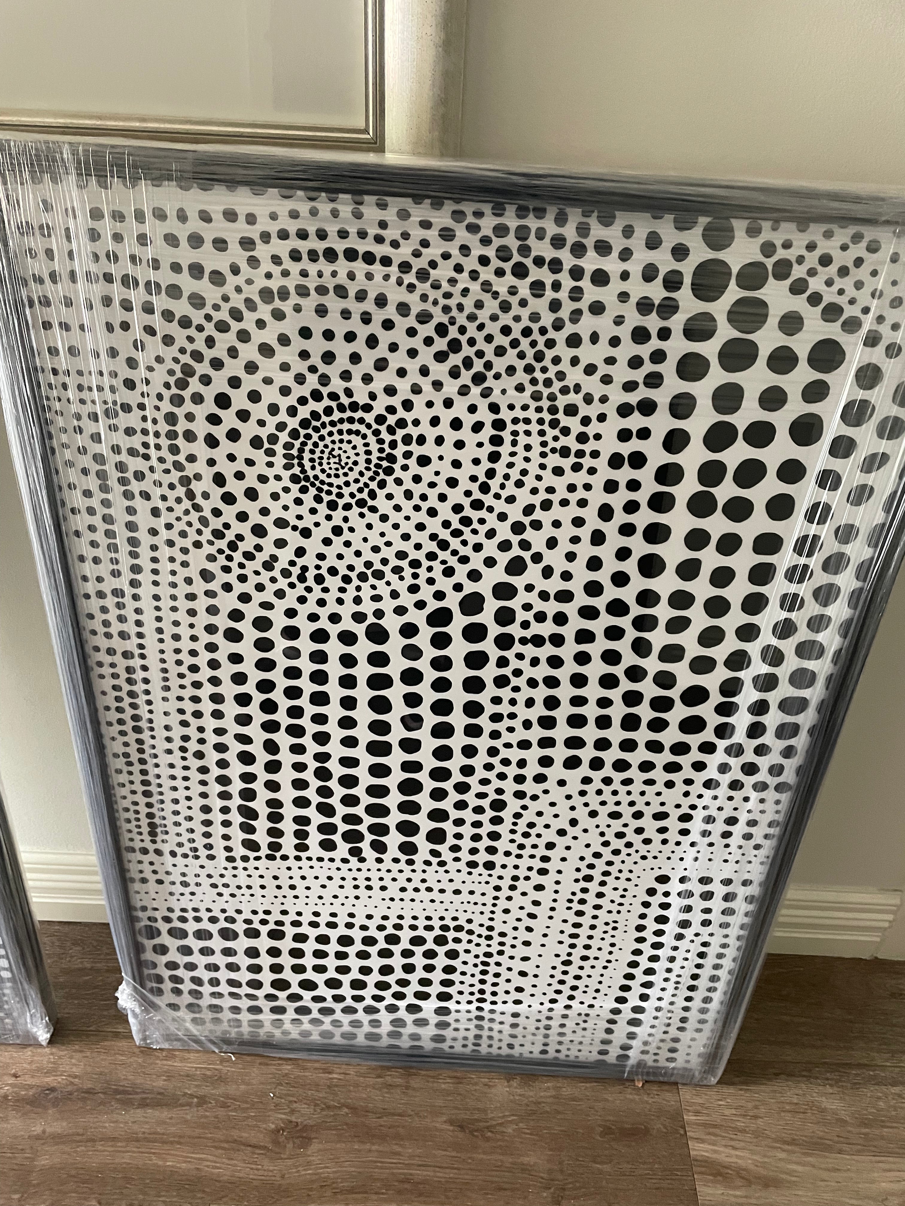 (HIRED) Framed Abstract Black Dot Print B