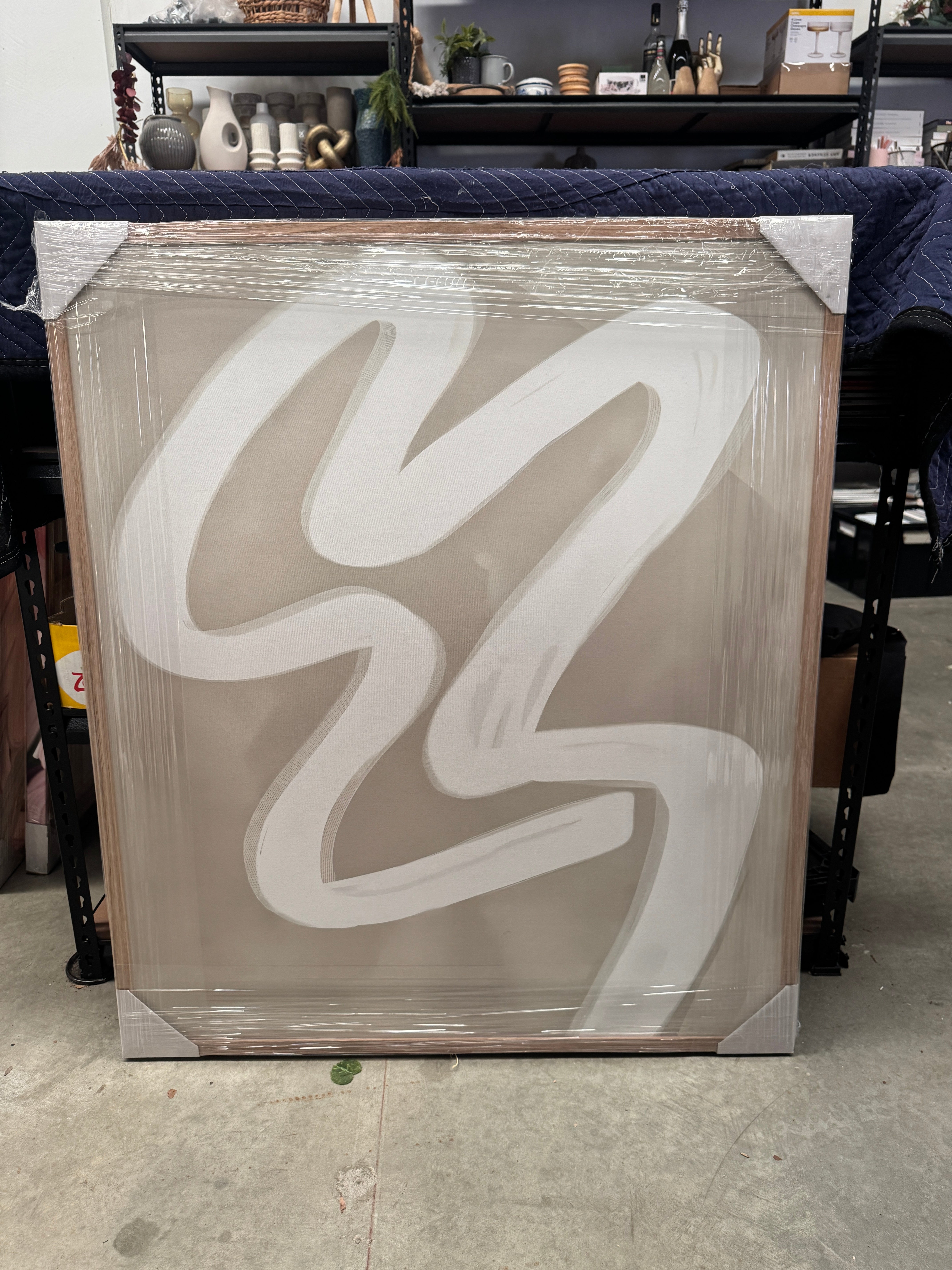 (HIRED) Framed - Mirrored Line