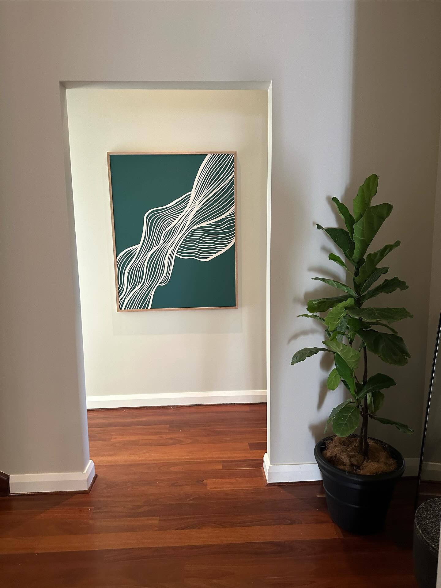 (HIRED) Framed - Beige Lines in Emerald