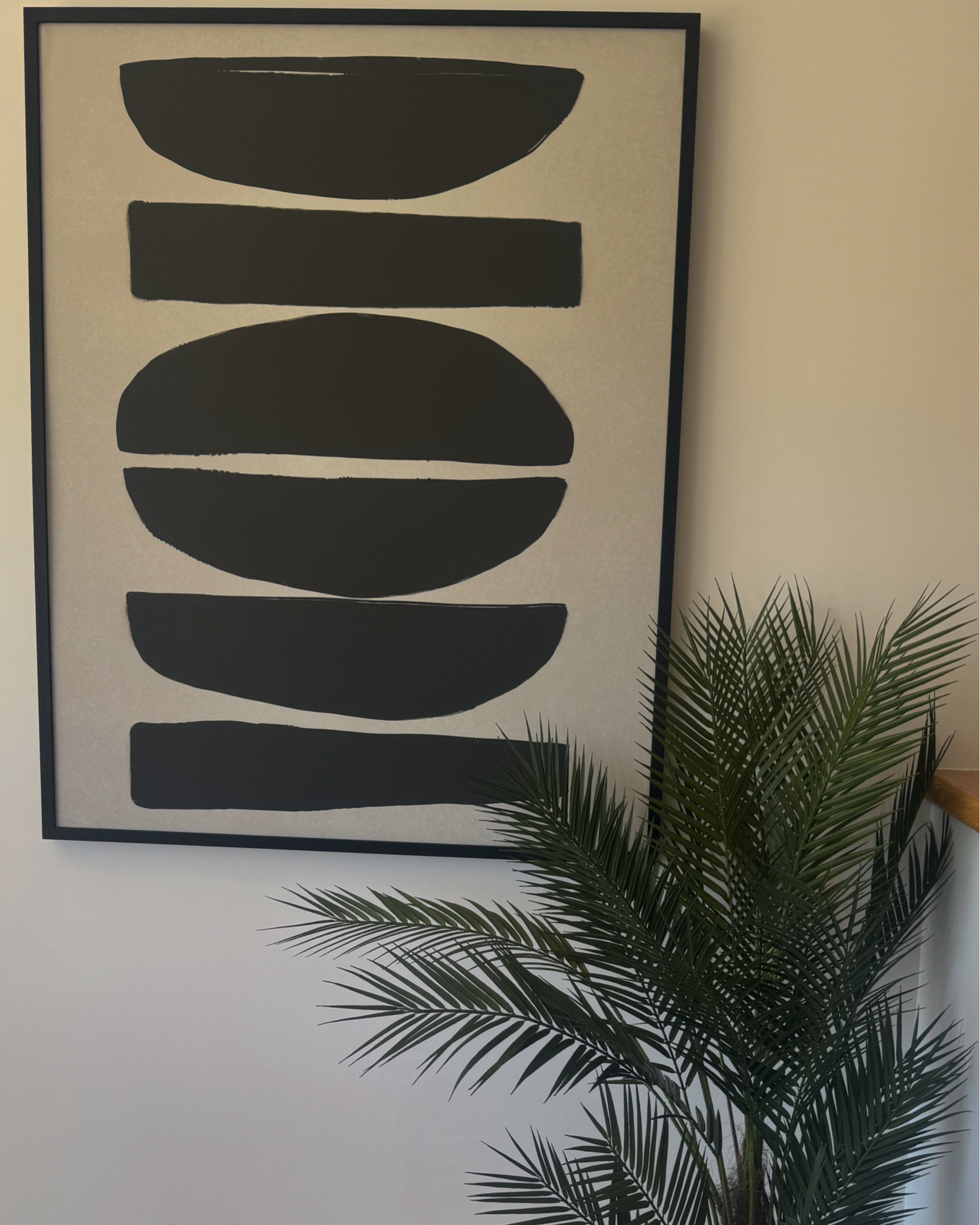 (HIRED) Framed - Black Diodi