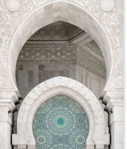 Moroccan style arch with a white arch and blue inside
