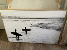 Load image into Gallery viewer, (HIRED) Catching waves
